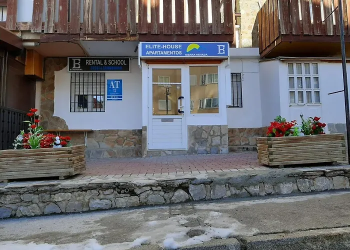 Adosado Urbanizacion Copos Premium Zona Media Dağ evi *